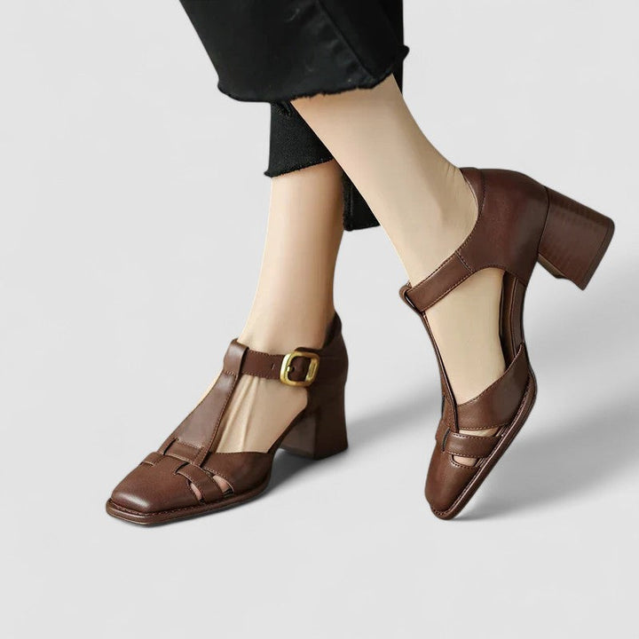 Elyxiana | Talons Bloc Orthopédiques avec T-Sangle
