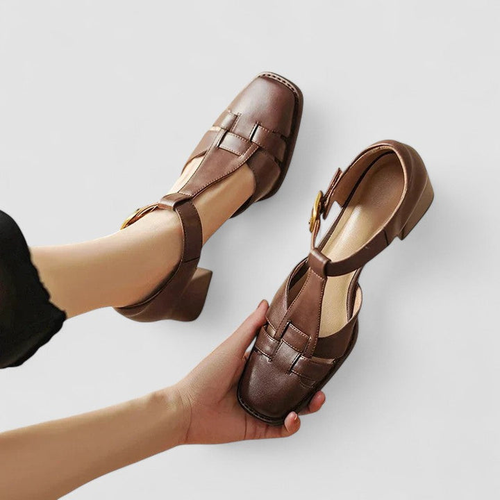 Elyxiana | Talons Bloc Orthopédiques avec T-Sangle