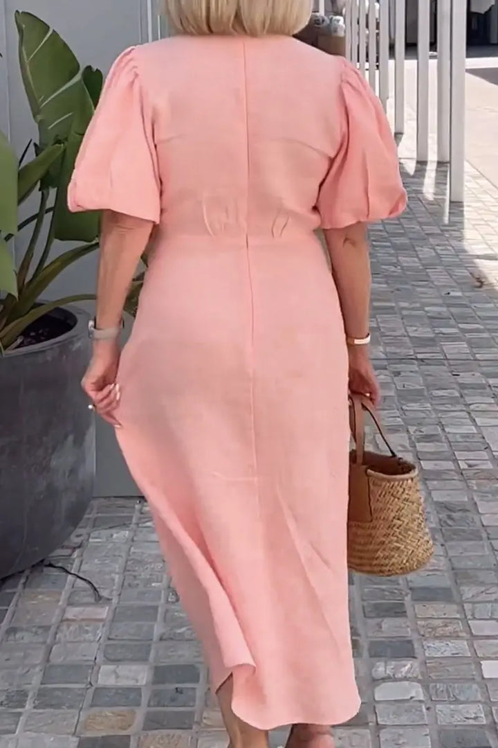 LYNORA | ROBE MIDI ÉLÉGANTE AVEC DÉCOLLETÉ EN V