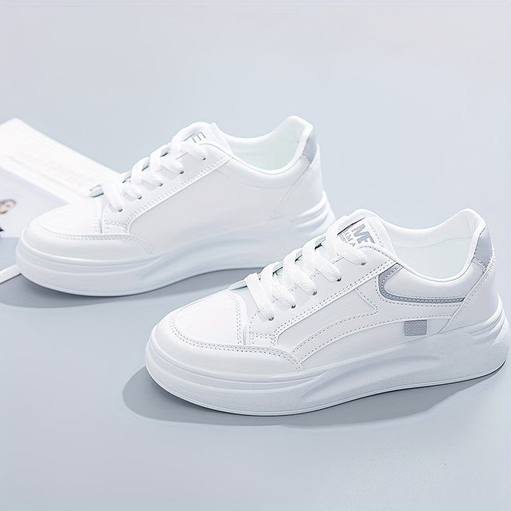 Baskets Blanches Chic Légères et Confortables